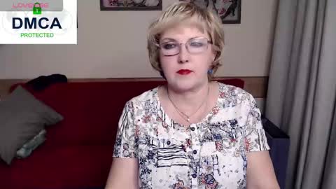 your Lana online show from 11/11/25, 04:29