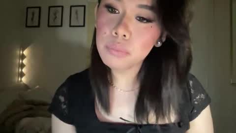 Snapshot of beautiful_lust69 chatting on 10/19/25, 04:57 Sweet Aya online show from 10/19/25, 04:57