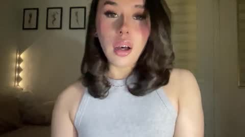 Snapshot of beautiful_lust69 chatting on 11/29/25, 02:09 Sweet Aya online show from 11/29/25, 02:09