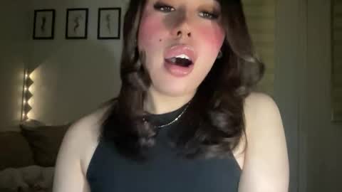 Snapshot of beautiful_lust69 chatting on 12/04/25, 02:48 Sweet Aya online show from 12/04/25, 02:48