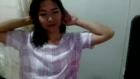 Snapshot of beautiful_sm1le chatting on 11/03/25, 06:47 Smiley online show from 11/03/25, 06:47