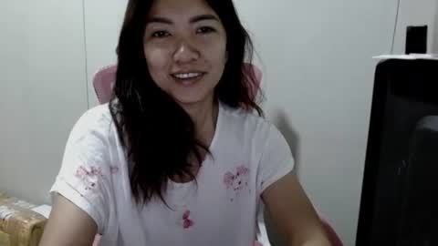 Snapshot of beautiful_sm1le chatting on 03/09/26, 11:53 Smiley online show from 03/09/26, 11:53