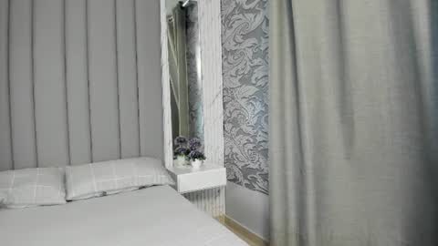   online show from 06/11/26, 02:00