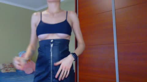 Maria online show from 02/16/25, 08:32