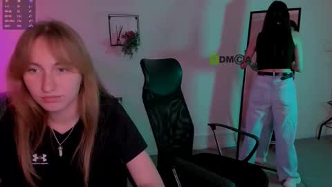 beauty_ginger online show from 09/19/25, 01:01