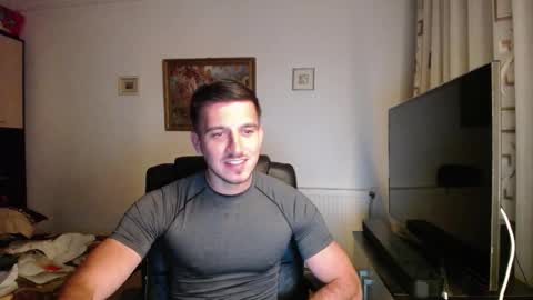 Mia and Jake online show from 09/25/25, 10:46