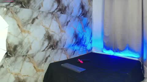 Snapshot of beauty_lana18 chatting on 05/29/26, 12:08 lana online show from 05/29/26, 12:08