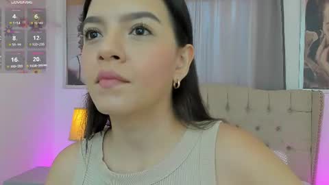 Ariana Reyes online show from 06/11/26, 12:25