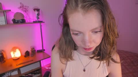 Eliise online show from 01/24/25, 02:19