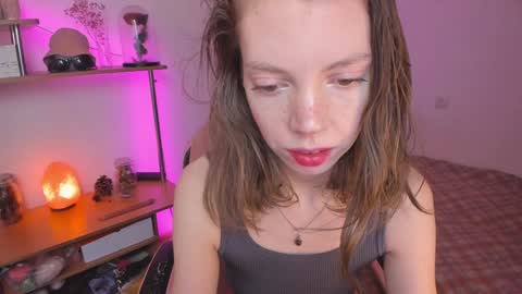 Eliise online show from 02/07/25, 02:15