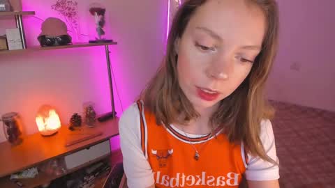 Eliise online show from 02/09/25, 03:01