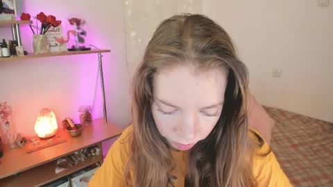 Eliise online show from 05/25/26, 08:09