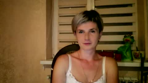 Snapshot of beautyksenia chatting on 09/16/25, 06:20 BeautyKsenia online show from 09/16/25, 06:20
