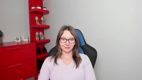 Snapshot of beautyzoexx chatting on 10/23/25, 05:51 Zoe online show from 10/23/25, 05:51