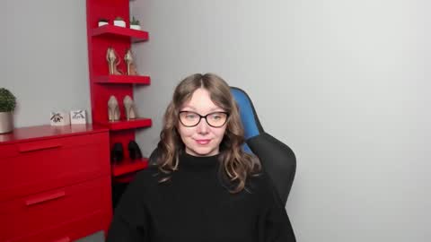 Snapshot of beautyzoexx chatting on 10/27/25, 07:45 Zoe online show from 10/27/25, 07:45