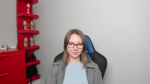 Zoe online show from 06/12/26, 06:45