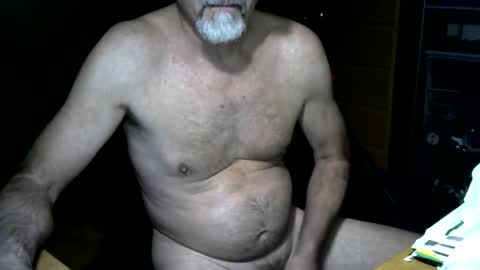 Snapshot of beaverbong chatting on 02/24/26, 05:49 Stoner with a Boner online show from 02/24/26, 05:49