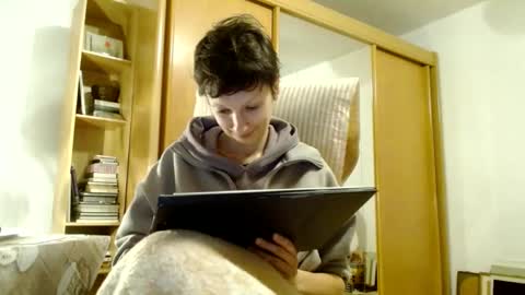 Raluca online show from 02/23/25, 05:07