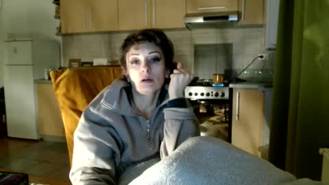 Raluca online show from 01/09/26, 04:21