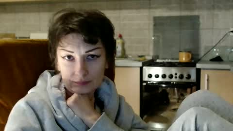 Raluca online show from 01/11/26, 07:19