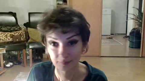 Raluca online show from 05/13/26, 09:44