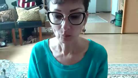 Raluca online show from 05/25/26, 09:59