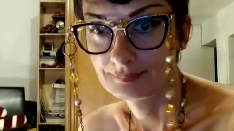 Raluca online show from 06/29/26, 07:47