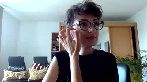 Raluca online show from 07/13/26, 10:51