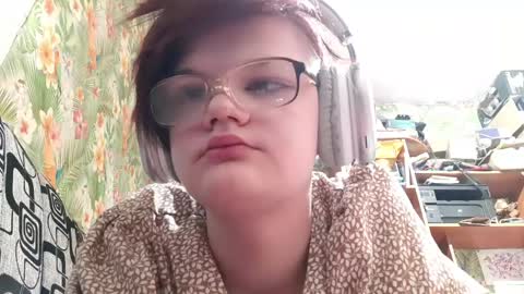 Snapshot of bebeschlagel chatting on 05/03/26, 07:14 bebeschlagel online show from 05/03/26, 07:14
