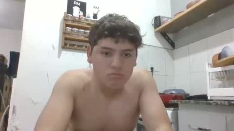 Snapshot of bebote0020 chatting on 10/08/25, 10:18 bebote0020 online show from 10/08/25, 10:18