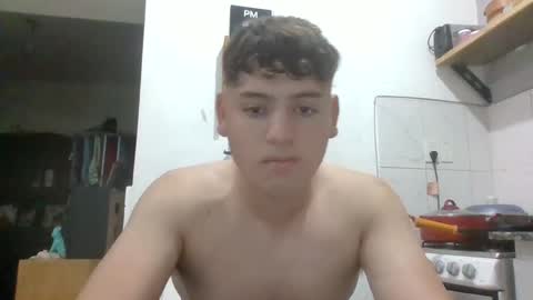 Snapshot of bebote0020 chatting on 10/12/25, 04:44 bebote0020 online show from 10/12/25, 04:44