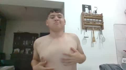 Snapshot of bebote0020 chatting on 10/12/25, 06:40 bebote0020 online show from 10/12/25, 06:40