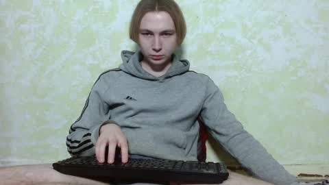 meow online show from 12/21/24, 04:03