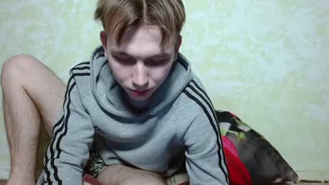 meow online show from 02/19/25, 09:36