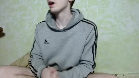 meow online show from 03/05/25, 02:14