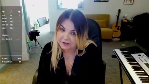 Becca Lubov online show from 07/08/26, 03:16
