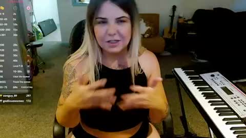 Becca Lubov online show from 07/27/26, 04:58