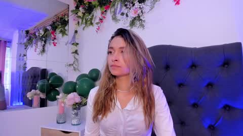 beccamilanni online show from 12/27/24, 12:45