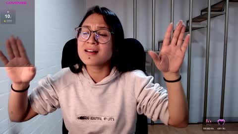 Daniela online show from 01/12/25, 11:47