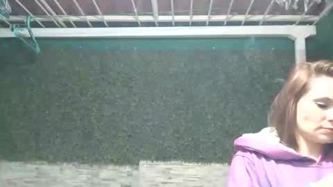 BECKY BOO  online show from 04/28/26, 02:27