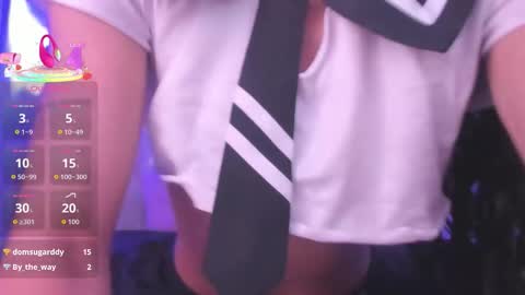 Snapshot of becky__g chatting on 11/16/25, 01:33 becky__g online show from 11/16/25, 01:33