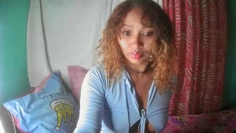 BeckyFamex online show from 09/12/25, 09:31