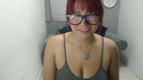 Snapshot of beckysexyhot69 chatting on 05/28/26, 03:09 beckysexyhot69 online show from 05/28/26, 03:09