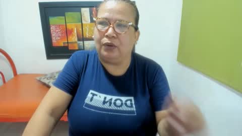 beckyummys online show from 12/10/24, 11:54