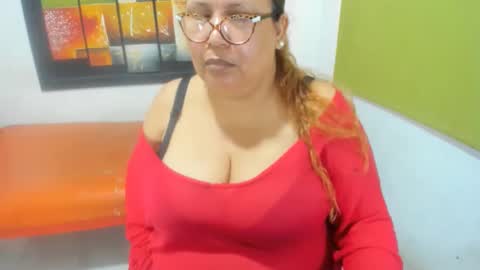beckyummys online show from 01/01/25, 03:14