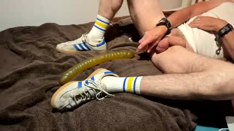 Snapshot of bed_b chatting on 06/16/26, 05:10 B online show from 06/16/26, 05:10