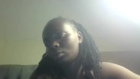 Snapshot of bedcake chatting on 03/17/26, 03:33 bedcake online show from 03/17/26, 03:33