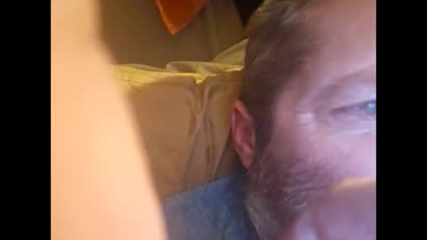 Snapshot of bee692399 chatting on 01/11/25, 07:28 bee692399 online show from 01/11/25, 07:28