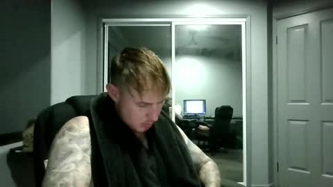 beelzebubxo online show from 10/18/25, 10:05