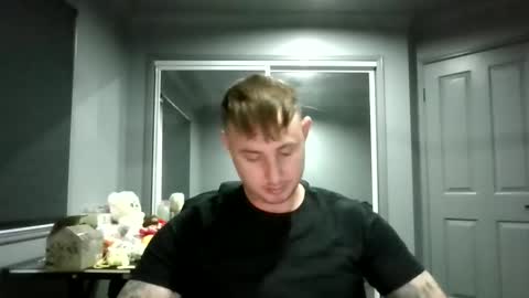 beelzebubxo online show from 11/10/25, 01:15